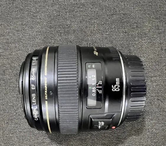 Canon Ef 85mm F/1.8 Usm | للبيع