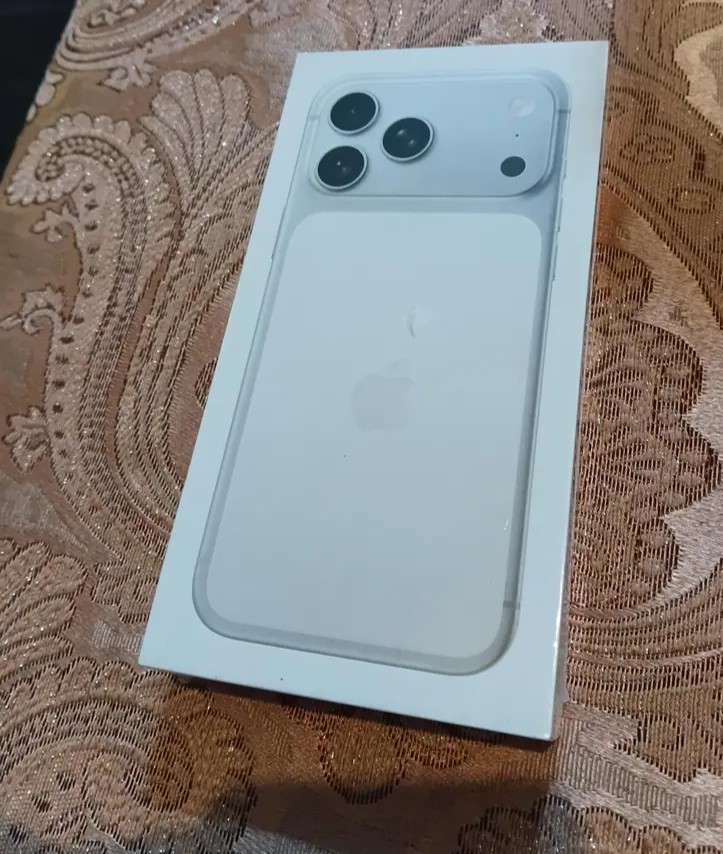 Apple - Iphone 17 Pro Max