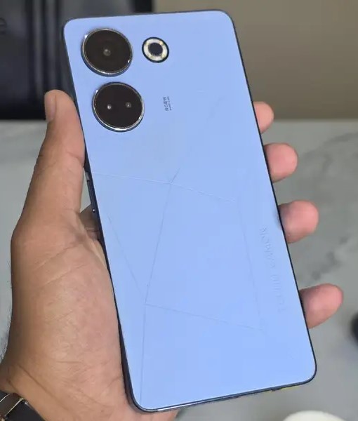 Tecno Camon 20 | 8/256gb | Pta Approved | Box+motorola Charger